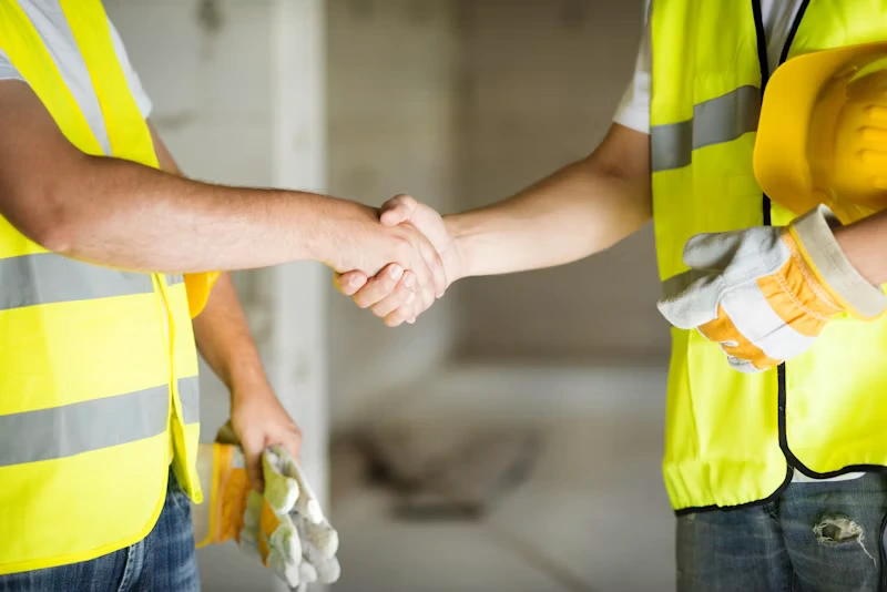 Main Contractors & Subcontractors